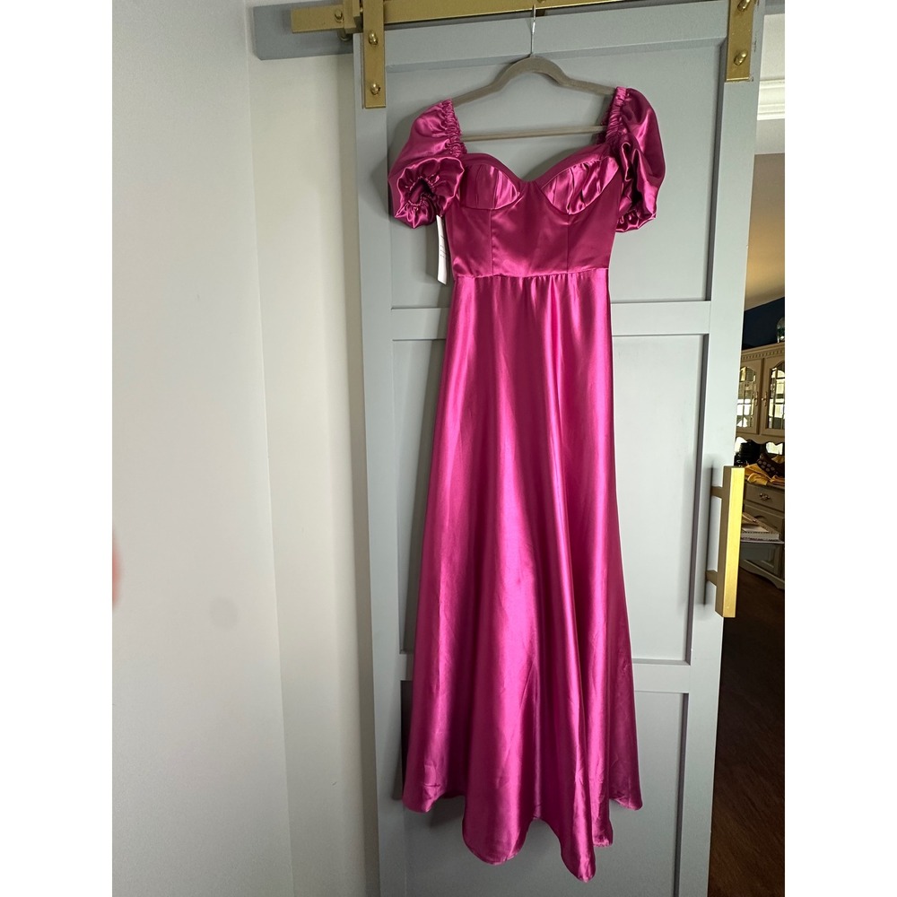 Wear Your Love Magenta Pink‎ Satin Puff Sleeve Sweetheart Maxi Dress Formal Sz 0